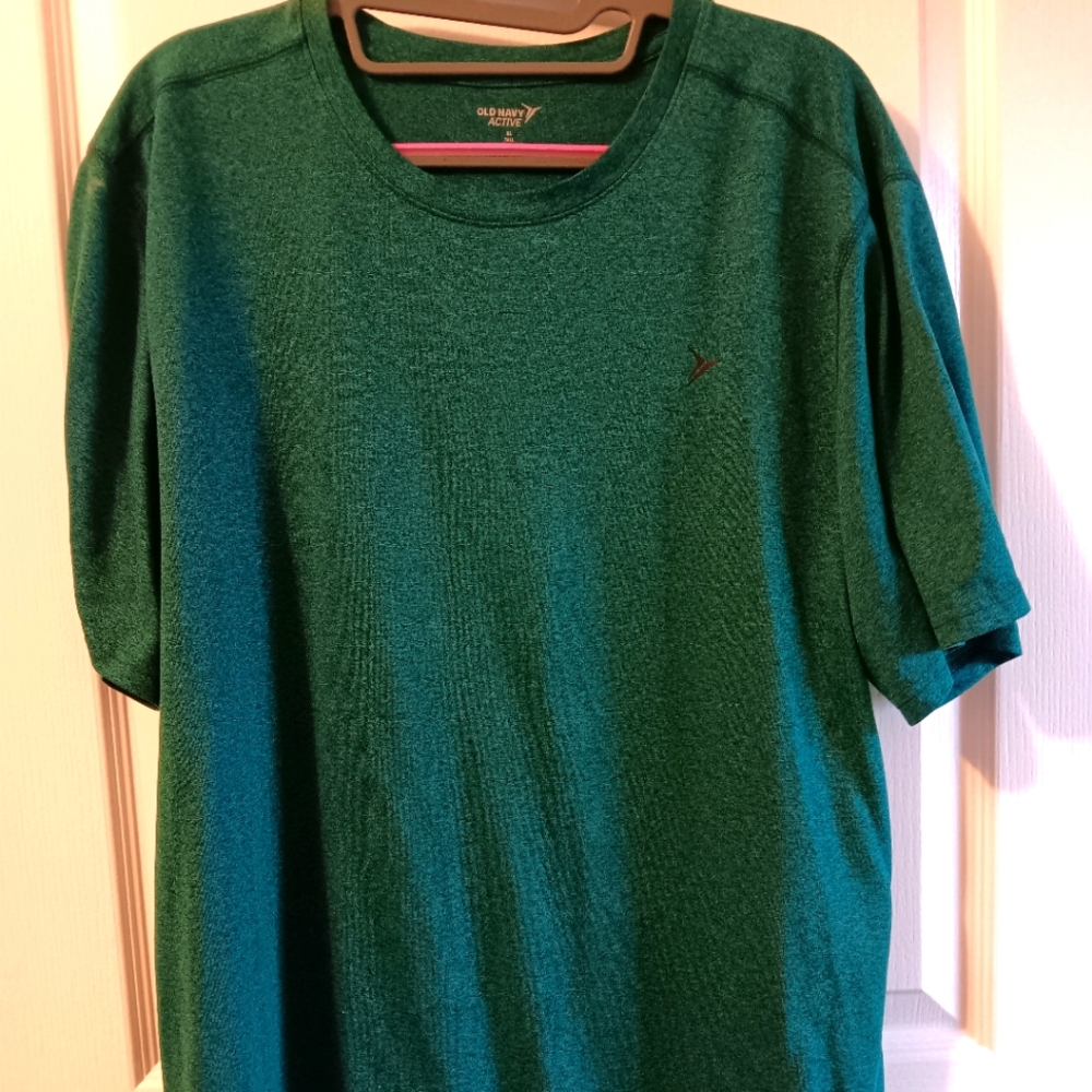 Old Navy XLT performance tee